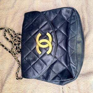 Coach Black Quilted Leather Shoulder Bag with Gold Chain